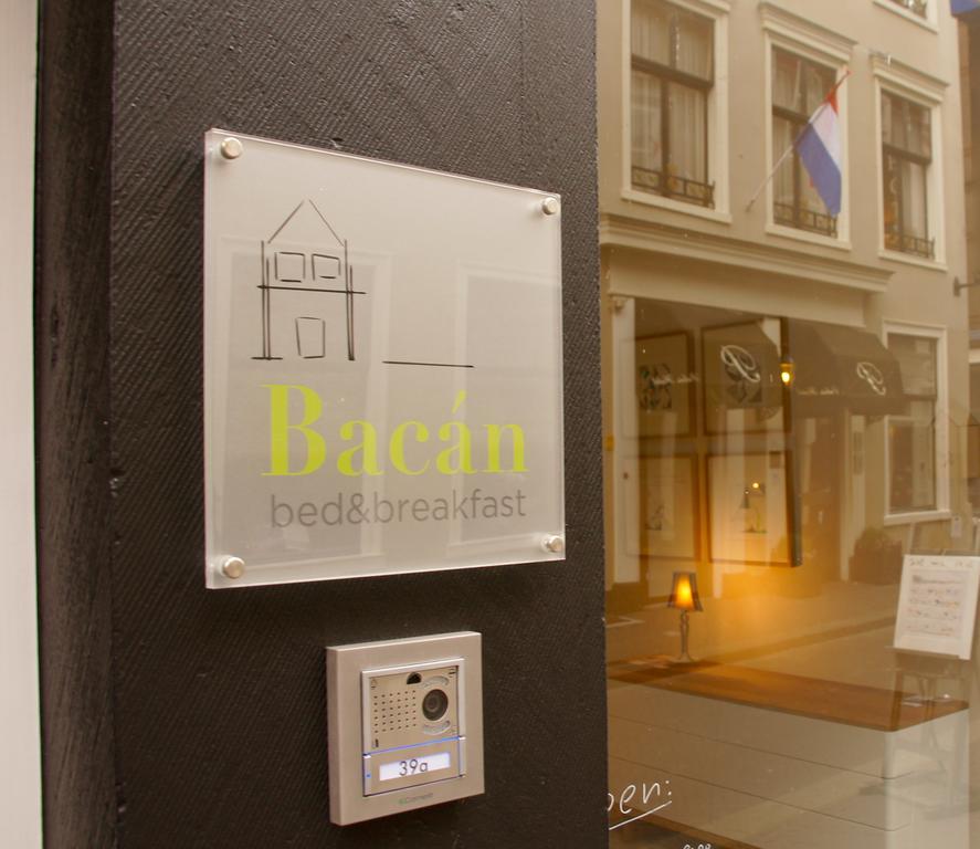 Bacan Bed & Breakfast Хага Екстериор снимка